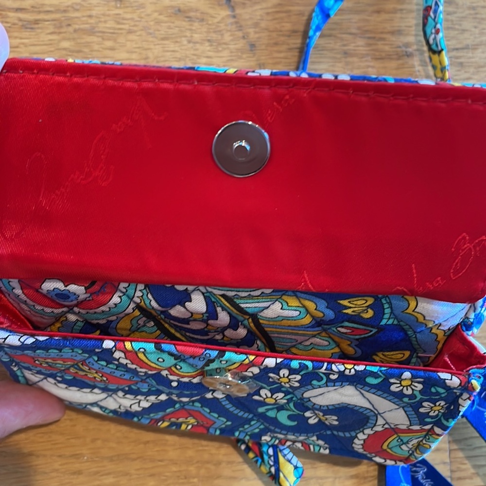 Vera Bradley Crossbody Wallet/wristlet - Picture 3 of 8